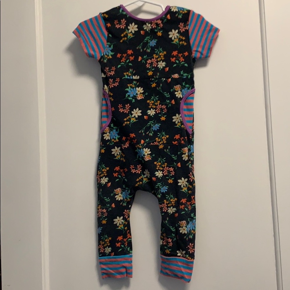 Rags floral peek pocket